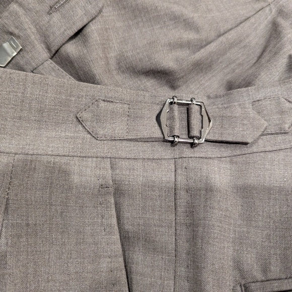 SuitSupply Taupe Tropical Wool Trousers - Size 28 to 32 - Picture 3 of 5